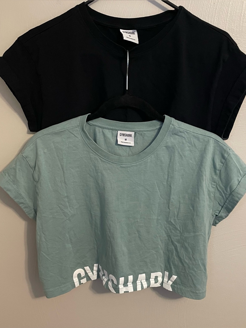 Gymshark Cropped Tee Shirt Bundle Size Medium